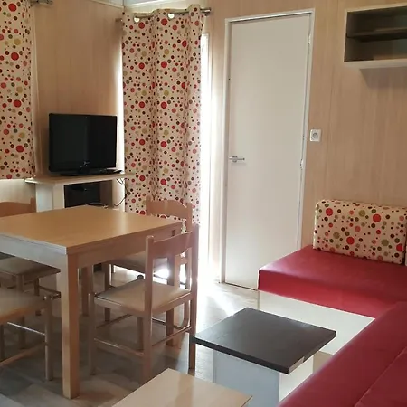 Chalet Nature Proche Lac Et A 20 Mn Des Plages En Vendee La Chapelle-Hermier Exterior photo